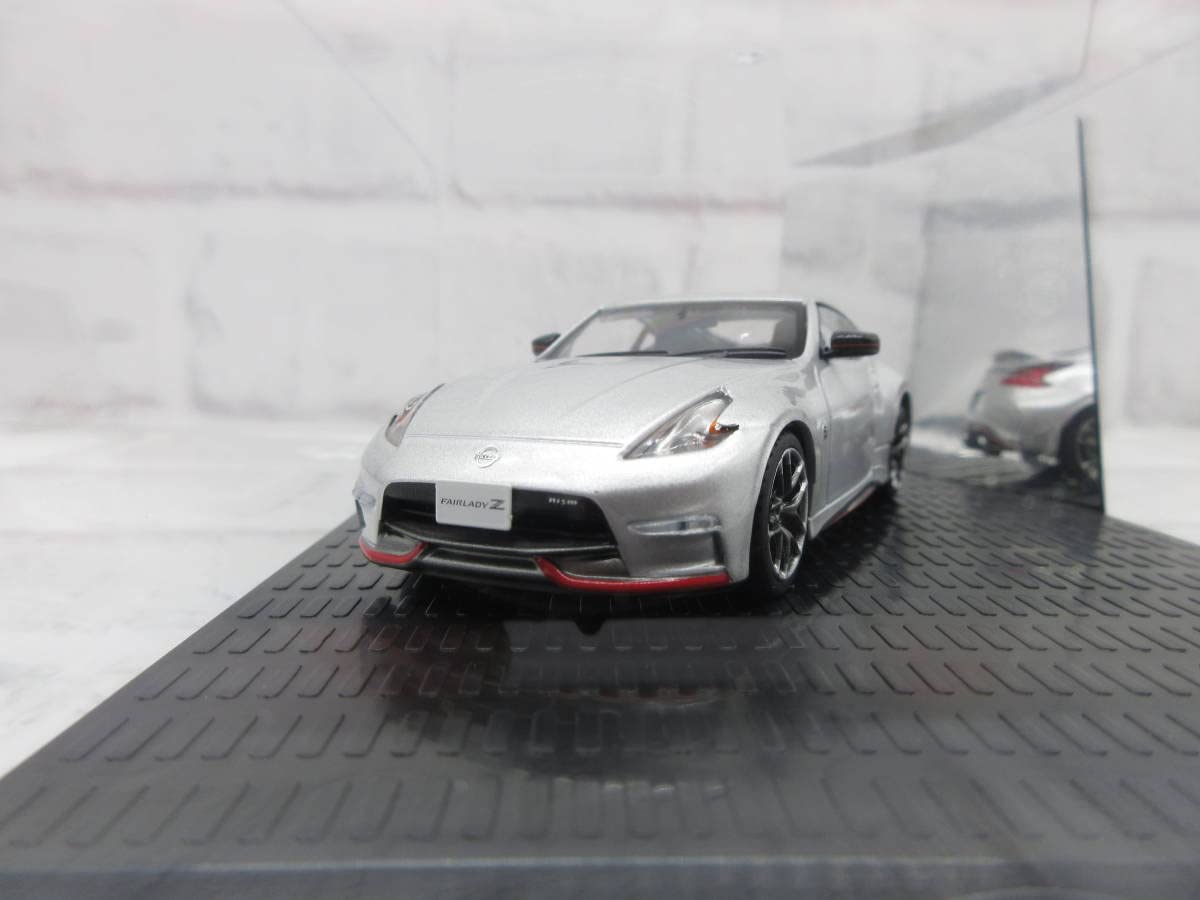 Amazon | ミニカー 1/43 日産 フェアレディZ Z34 ニスモ ブリリアント