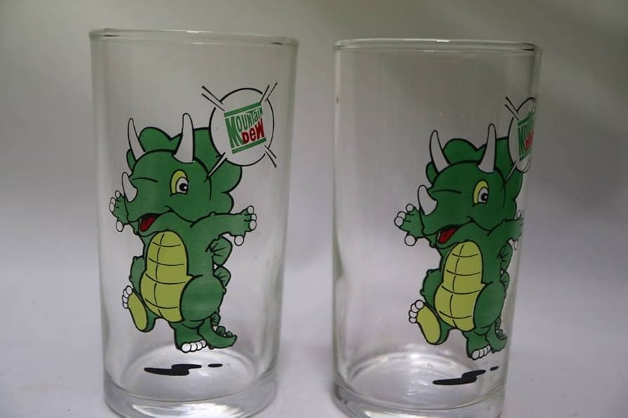 Amazon.co.jp: 昭和レトロ マウンテンデュー MountainDew まんじろー