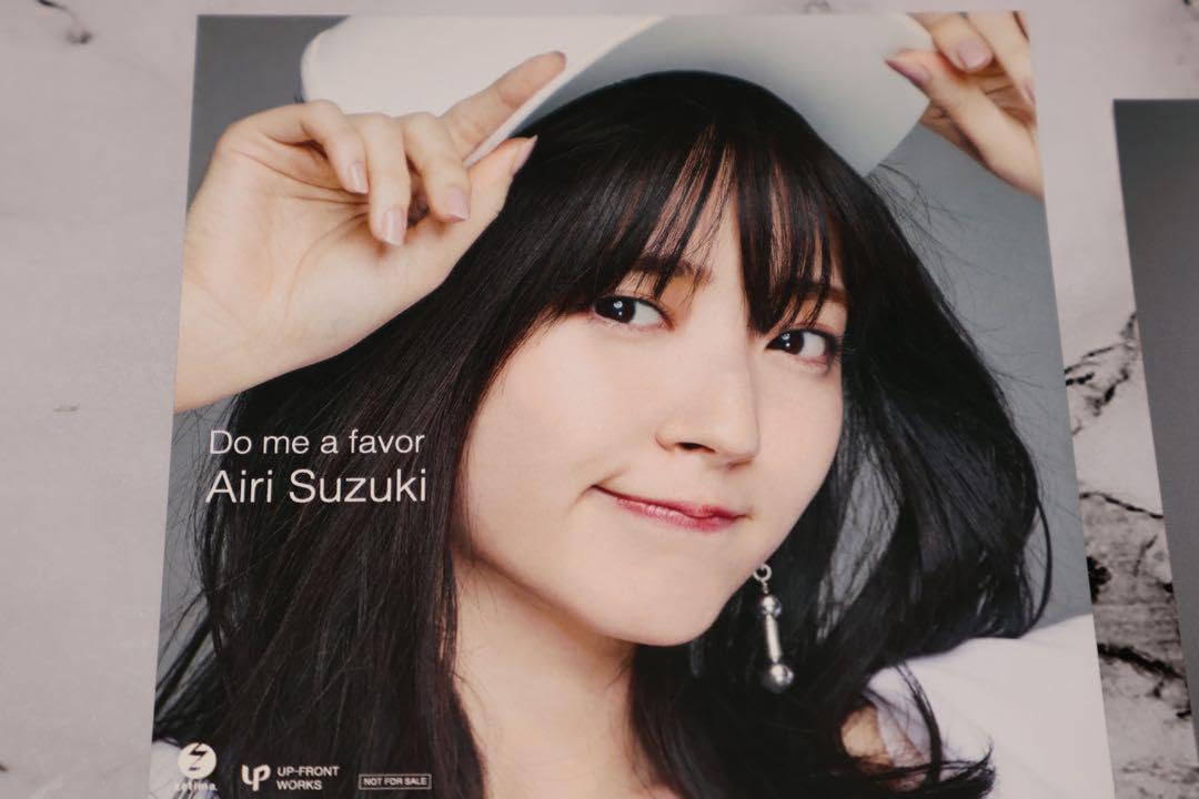 Amazon.co.jp: 鈴木愛理 直筆サイン入り ポストカード dmaf セット