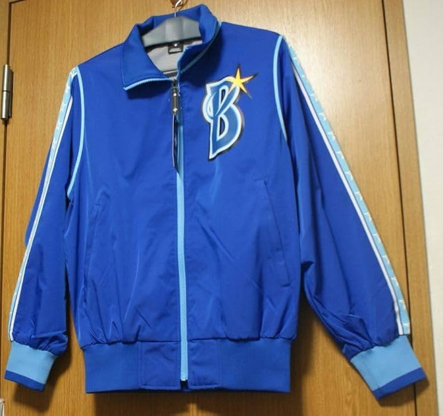 Amazon.co.jp: デサント 横浜DeNAベイスターズ ウィンドブレーカー