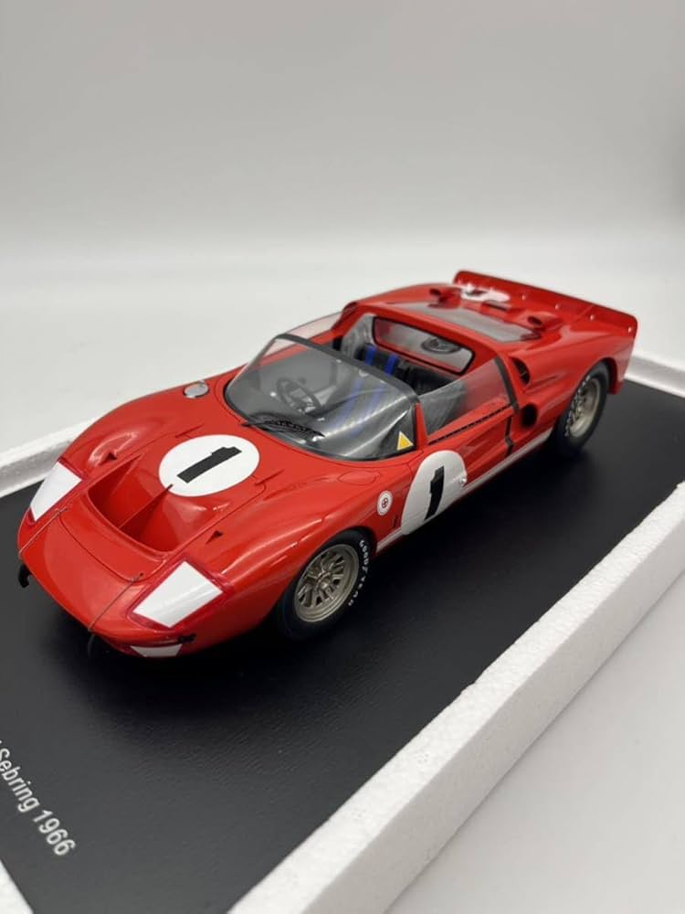Amazon | Spark 1/18 Ford GT40 X1 Winner 12H Sebring 1966 Ken Miles