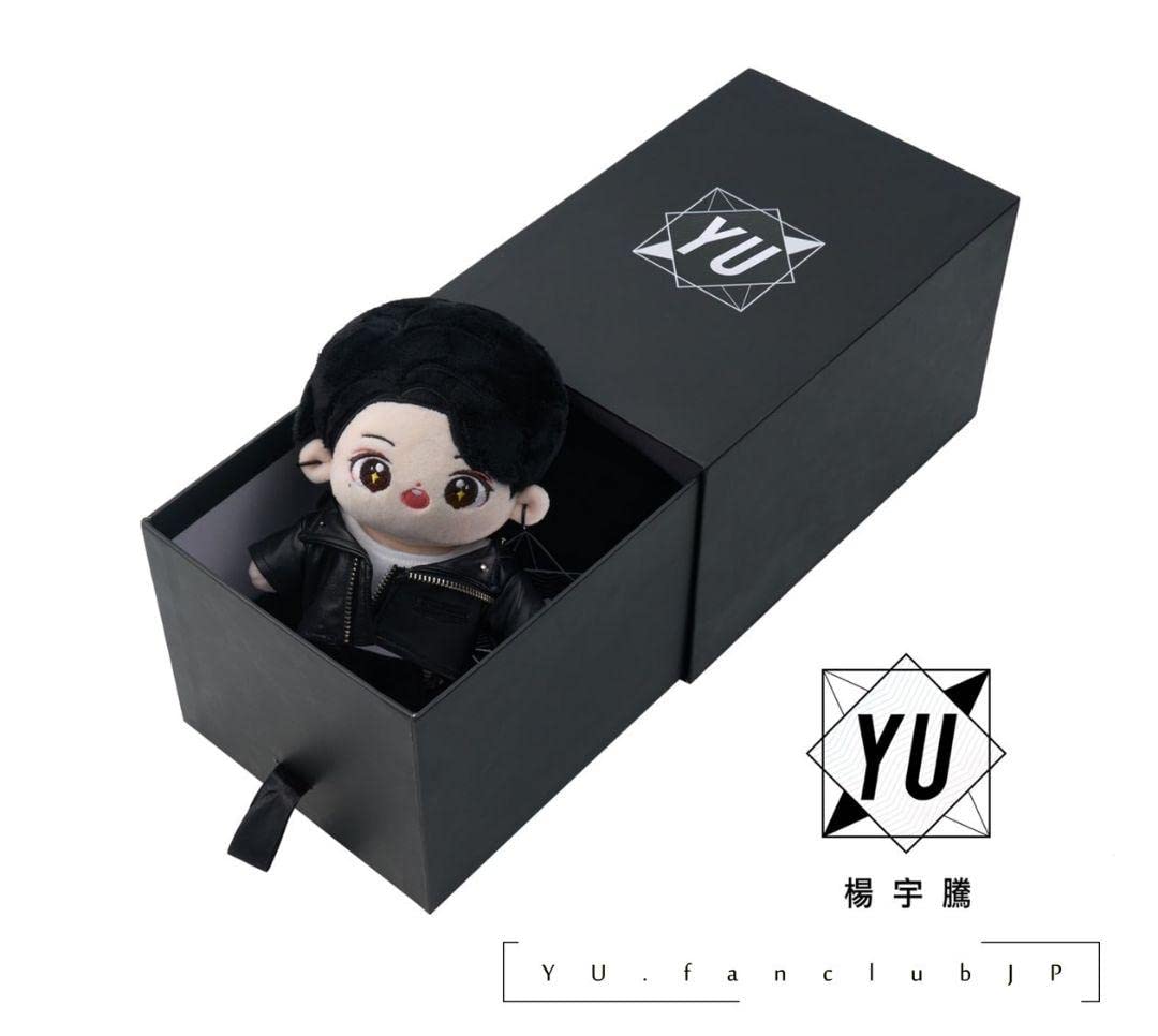 Amazon.co.jp: Uni 楊宇騰 YU デビュー1周年記念 ぬいぐるみ 限定発売
