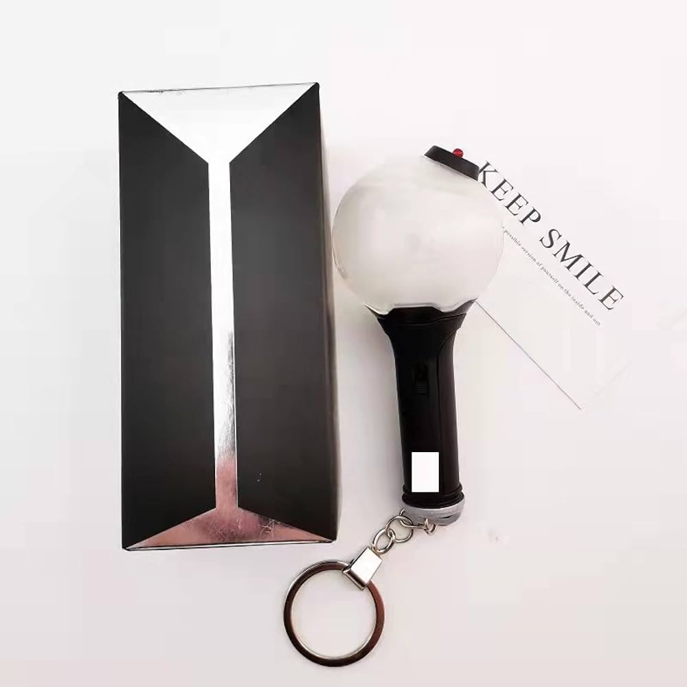 Amazon.co.jp: 防弾少年団 BTS 公式 ペンライト Ver.3 (OFFICIAL LIGHT
