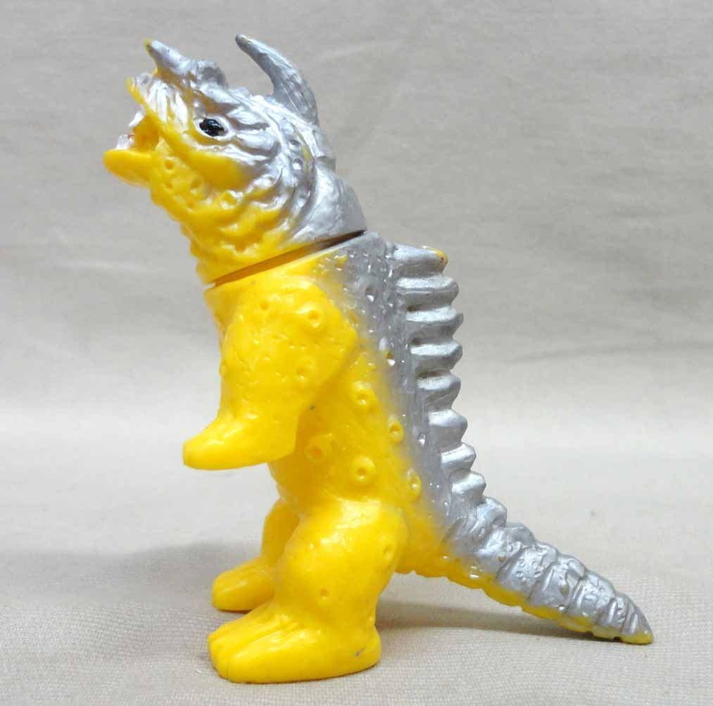 Amazon.co.jp: 日東 ジャイガー ミニソフビ 当時物 ガメラ 大映怪獣