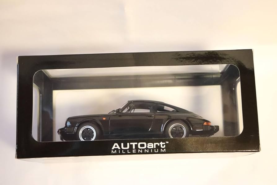 Amazon | 1/18 autoart porsche 911 930 carrera 黒 | ミニカー・ダイ