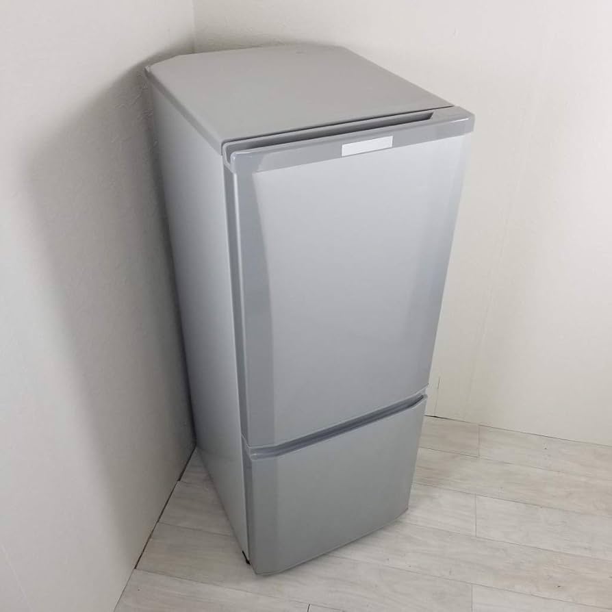 Amazon.co.jp: MR-P15C-S(ピュアシルバ-) Pシリ-ズ 2ドア冷蔵庫 右開き