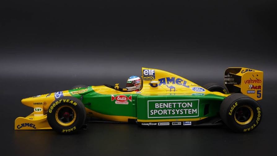 Amazon.co.jp: 1/18 ベネトン B193 サンマリノGP キャメル仕様 M