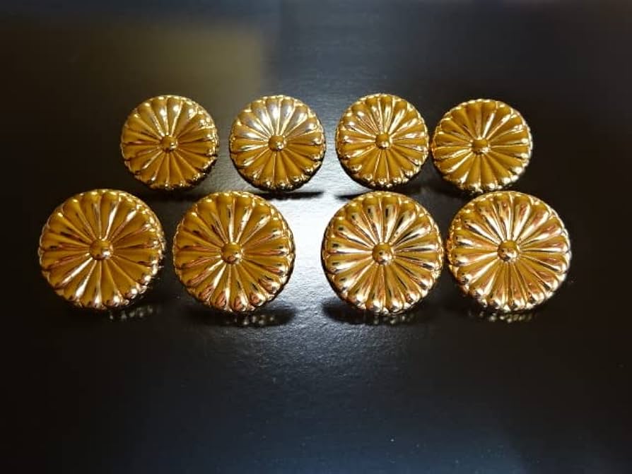 Amazon.co.jp: 金属製十六葉八重表菊8個セット 2.5cm ＊最終出品菊の