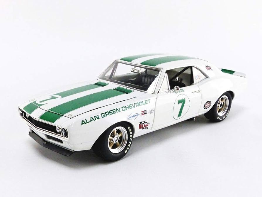 Amazon.com: 1: 18 GMP 1967 Chevrolet Camaro Z/28 Alan Green