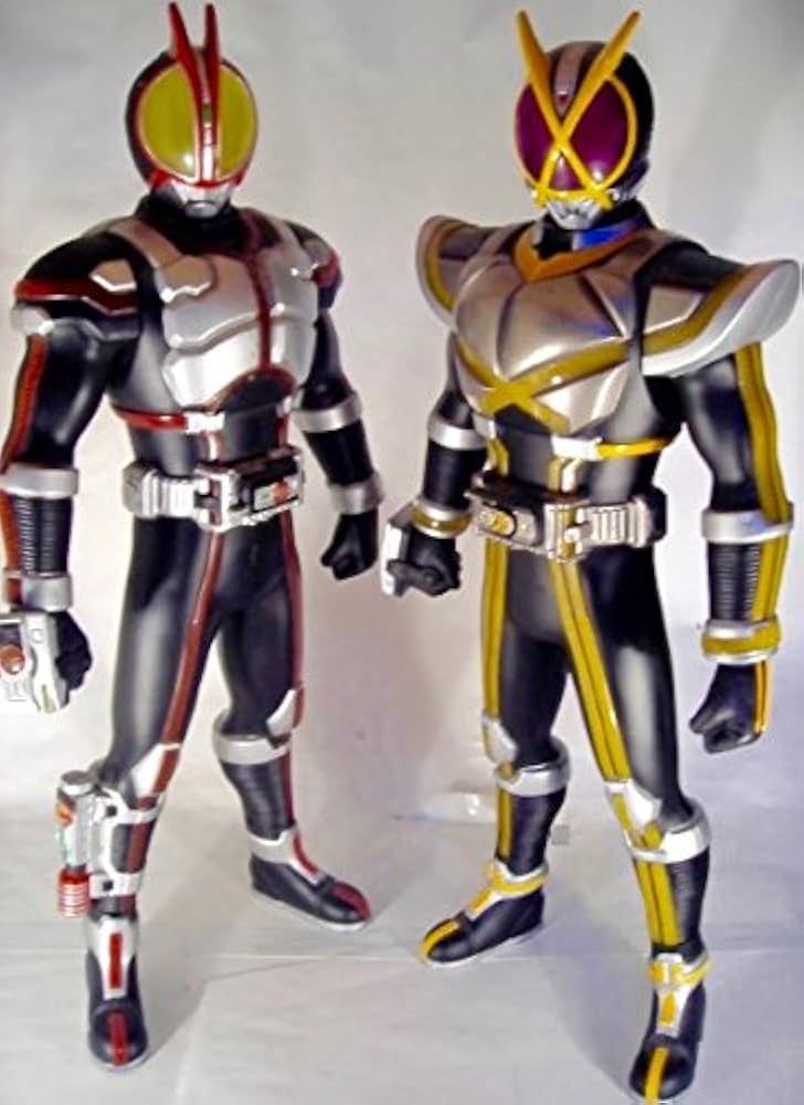 Amazon.co.jp: バンダイ 超発光 仮面ライダーファイズ／カイザ 2種