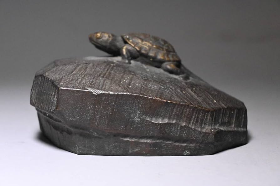 Amazon.co.jp: 彫刻家宮本理三郎号：遊翁造鋳亀文鎮書鎮銅製置物箱無