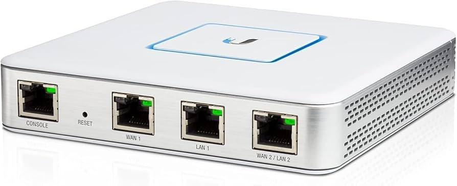 Amazon.com: Ubiquiti Unifi 安全閘道(USG) (翻新)