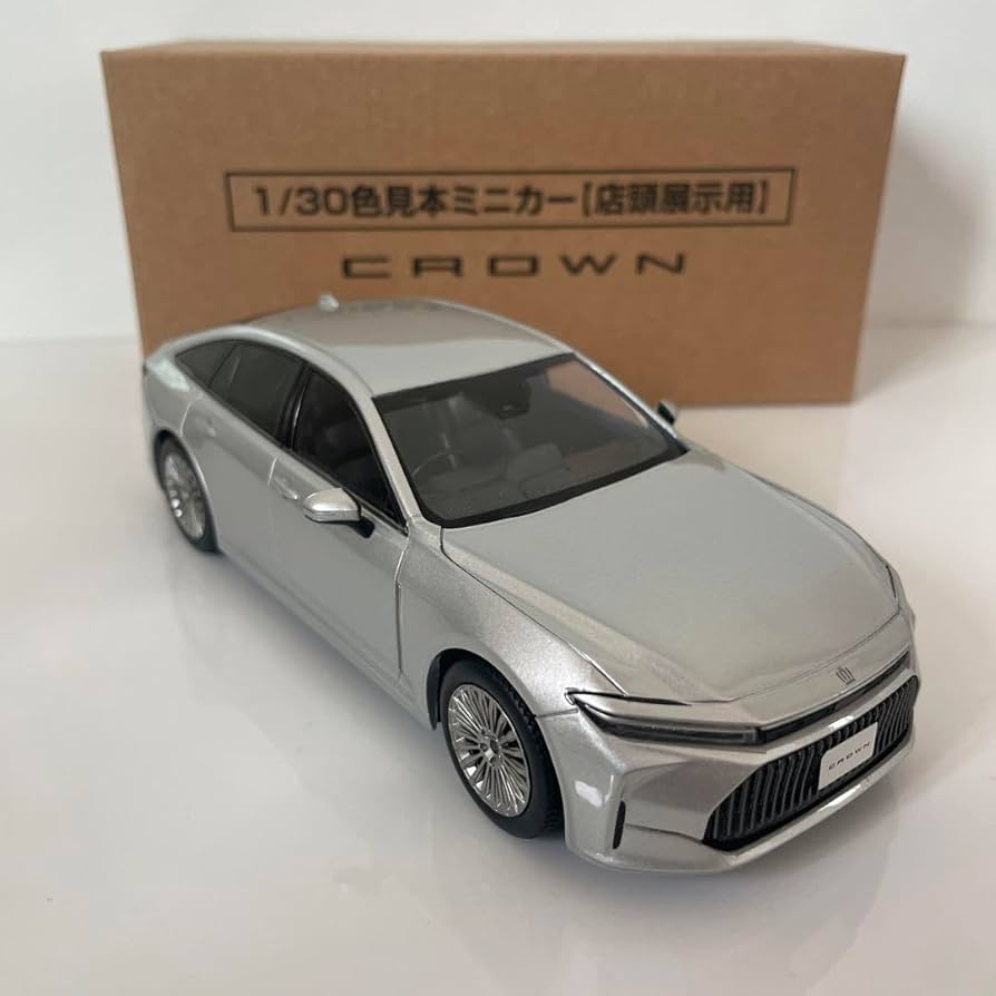 Amazon.co.jp: 新型クラウンセダン ミニカー カラーサンプル