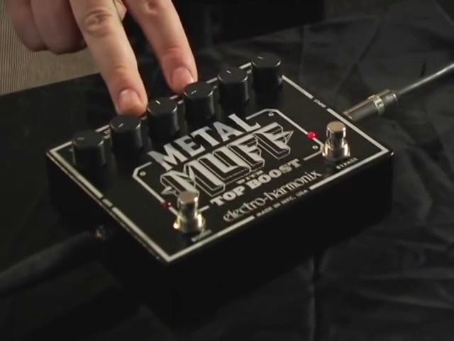 Amazon.com: Electro-Harmonix Metal Muff with Top Boost Distortion