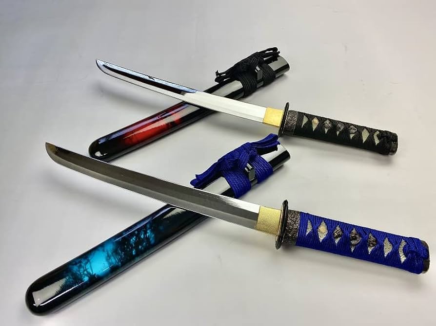 Amazon.co.jp: 模造刀 小太刀 青 マーブル鞘 YK : おもちゃ