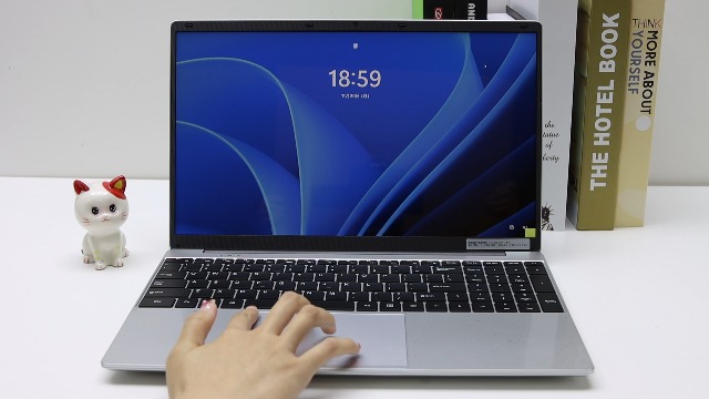 Amazon.co.jp: SERYUBノートパソコン 15.6型 インテル N95高速CPU NvMe