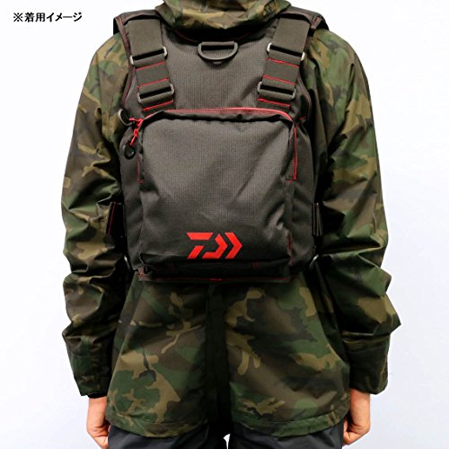 Daiwa フィッシングベスト ブラック/レッド 迷彩柄 Daiwa フィッシング
