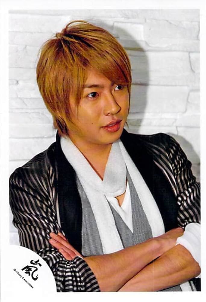 Amazon.co.jp: 嵐 ARASHI 相葉雅紀 嵐ロゴ 公式写真 写真 フォト