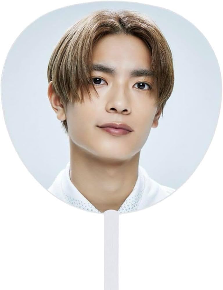 Amazon.co.jp: 高橋恭平 ジャンボうちわ なにわ男子 LIVE TOUR 2024 +