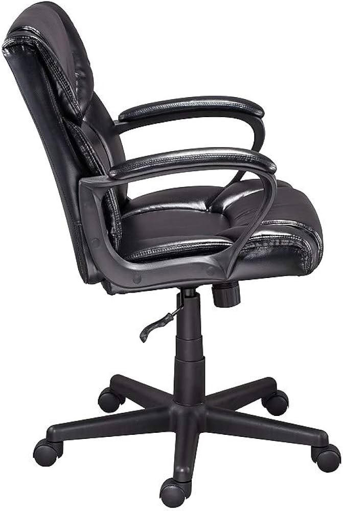 Amazon.com: STAPLES Montessa II Luxura Faux Leather Computer and