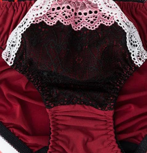 Amazon.co.jp: 佐倉杏子 モデル ランジェリーセット 魔法少女まどか