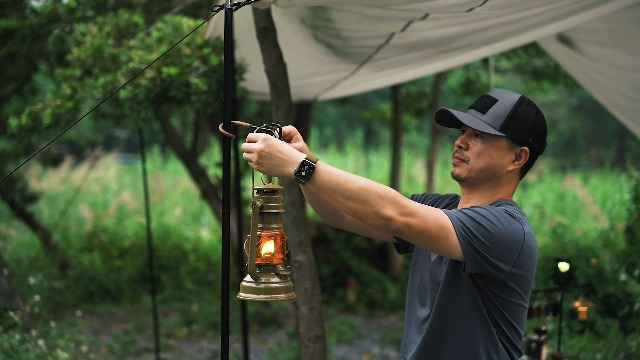 Amazon.co.jp: Thous Winds フュアーハンド(Feuerhand)ランタン