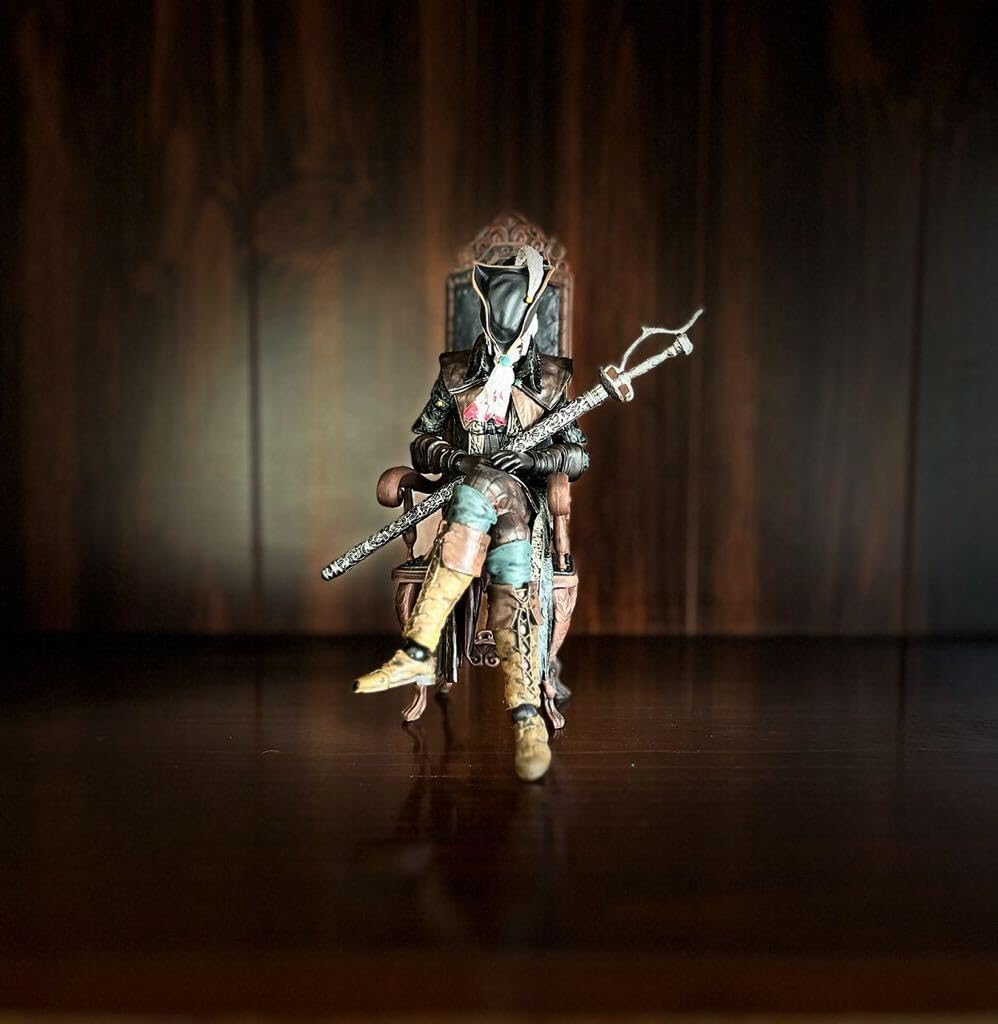 Amazon.co.jp: Bloodborne 時計塔のマリア 塗装済み 可動フィギュア