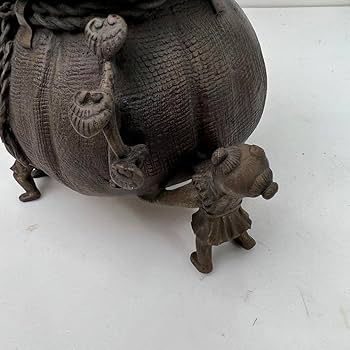 Amazon｜中国 大明宣徳年製 香炉 香道具 銅 1.7kg 置物 工芸 骨董