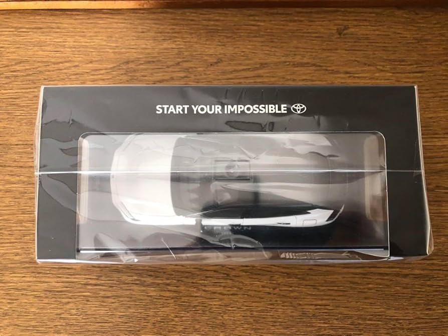 Amazon.co.jp: トヨタカラーサンプル クラウンスポーツ プレシャス