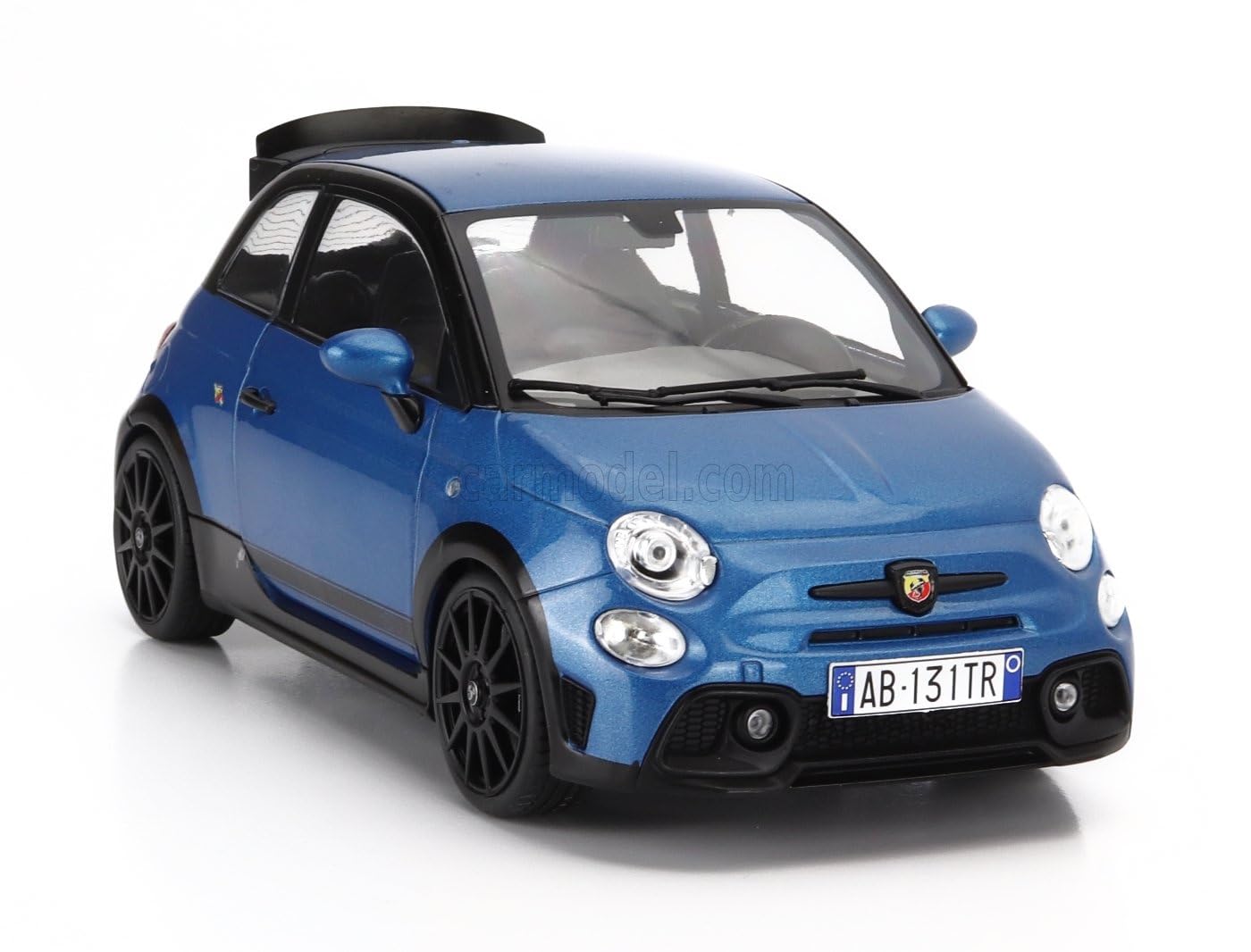 Amazon | ミニカー 1/18 フィアット 500 アバルト SOLIDO 1/18 FIAT