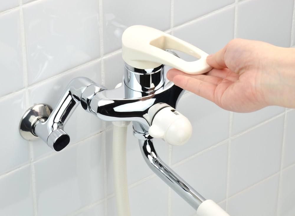 Amazon | カクダイ 浴室用 壁付 シングルレバー混合栓 節水シャワー付