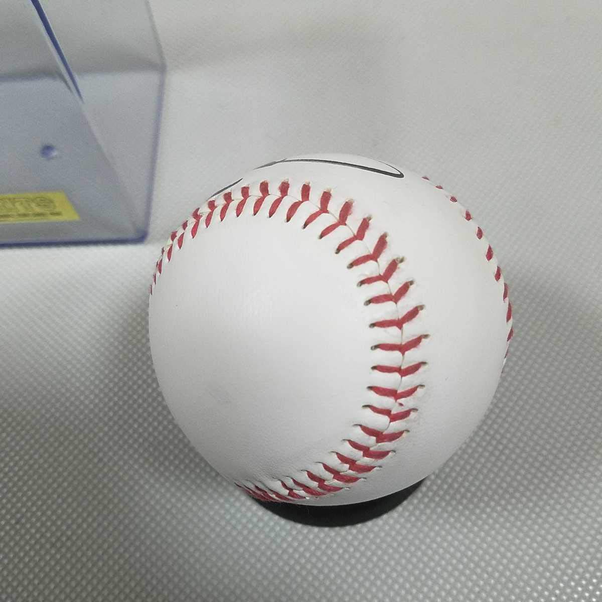 小林誠司選手 ジャイアンツ 投げ入れ直筆サイン入り野球ボール 小林