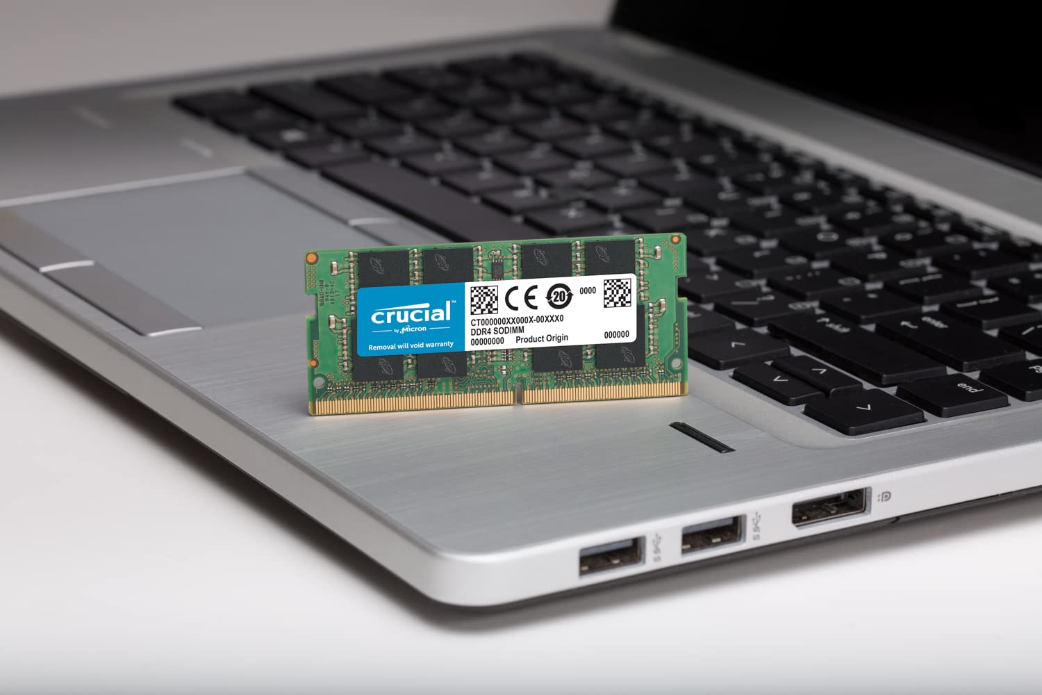 Crucial 16GB Kit (8GB x 2) DDR4 2666 MT/s (PC4-21300) SODIMM 260