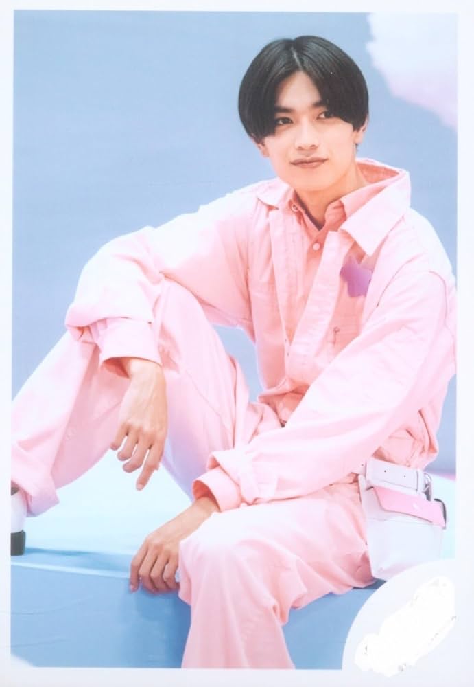 Amazon.co.jp: なにわ男子 公式生写真 初心LOVE MV & ジャケ写撮影オフ