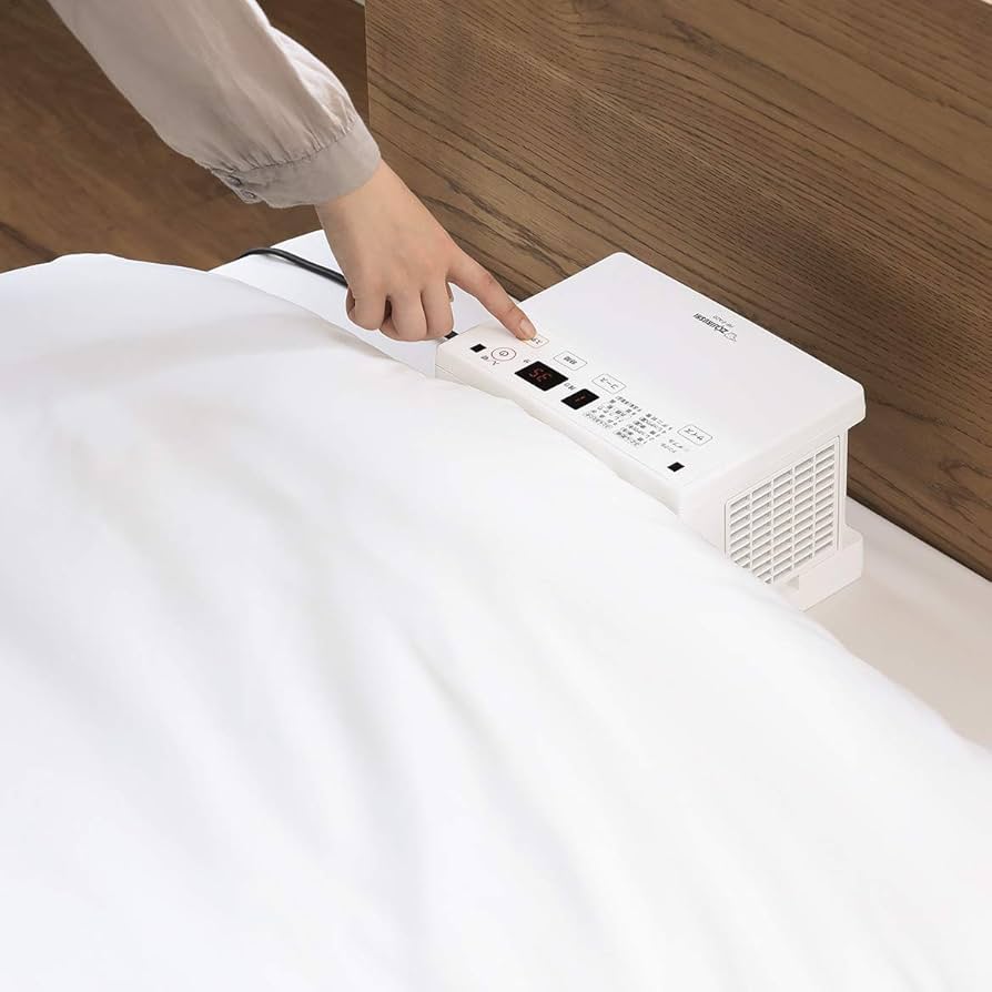 Amazon | 象印マホービン ふとん乾燥機空気清浄機 ホワイト RF-FA20-WA