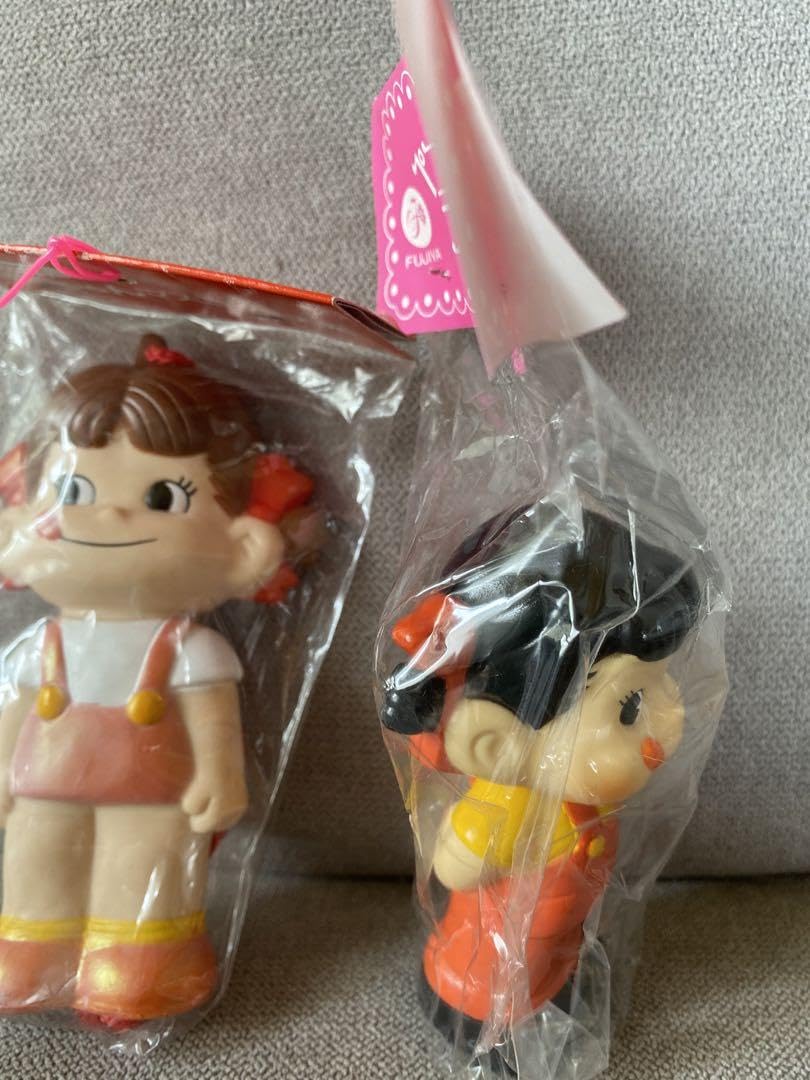 Amazon.co.jp: ペコちゃん人形 ペコちゃん マスコット 不二家 限定品