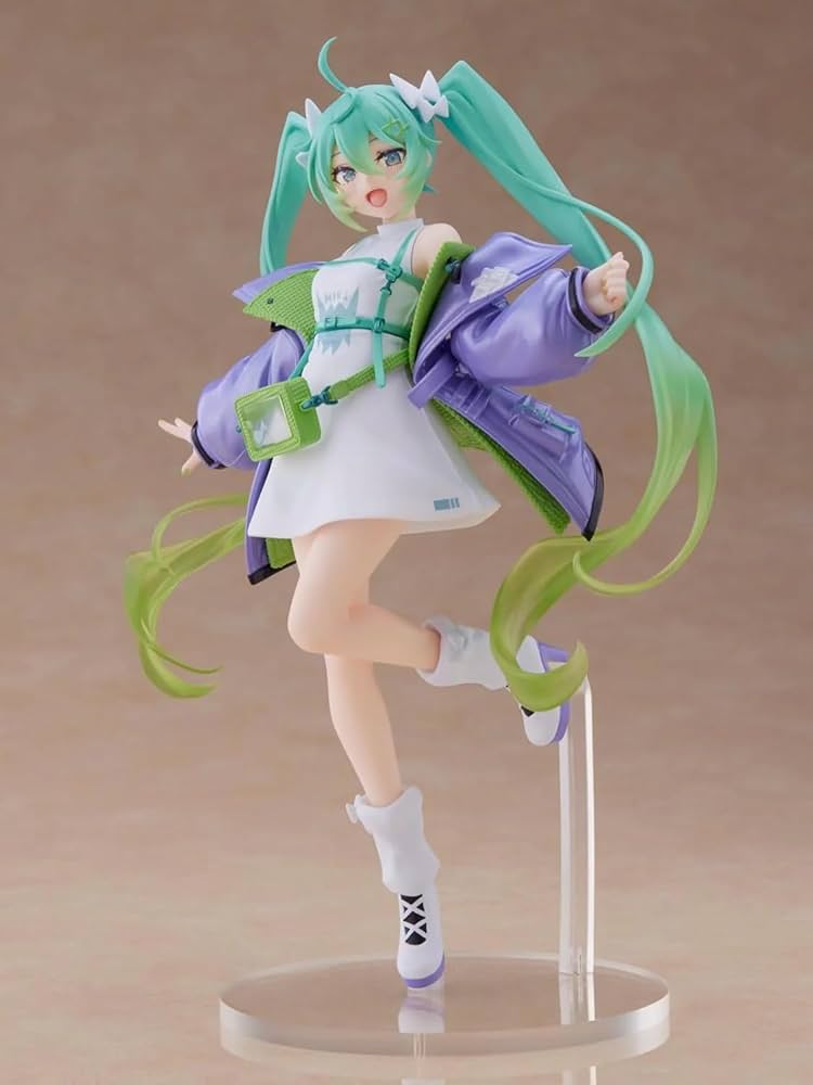 Amazon.co.jp: タイトー初音ミクFashionフィギュアSporty : ホーム