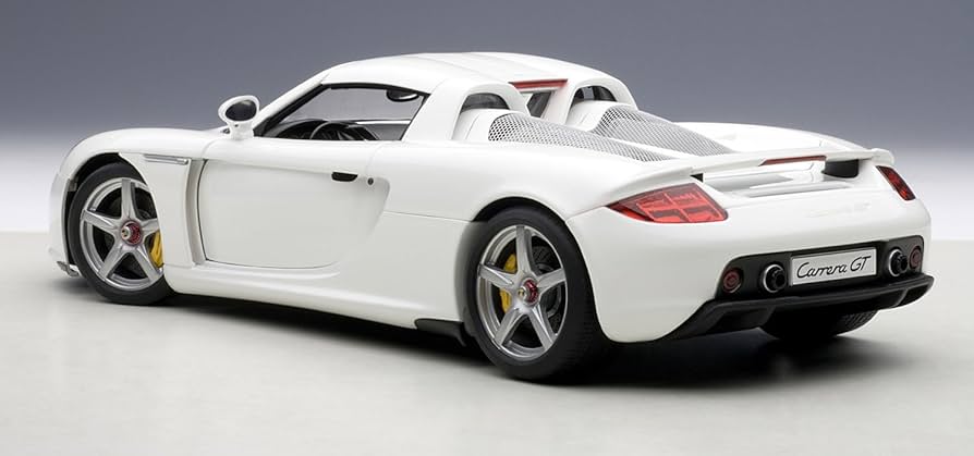 Amazon | AUTOart 1/18 ポルシェ カレラGT (ホワイト) 完成品
