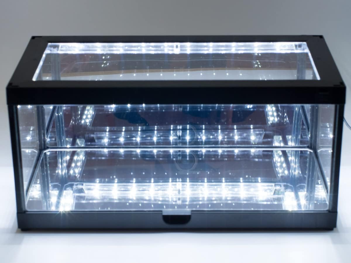 1/18 レッドブル仕様LED照明付ディスプレイケース【半艶ネイビー】