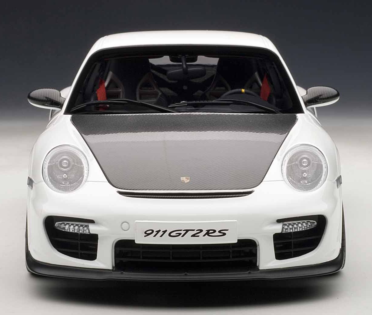 Amazon.co.jp: AUTOart 1/18 ポルシェ 911 (997) GT2 RS (ホワイト