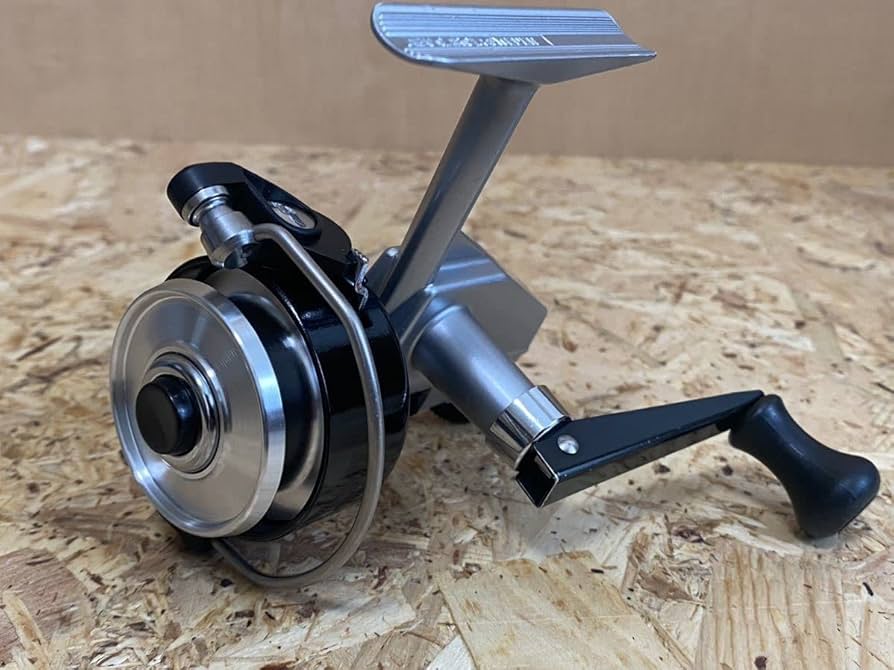 Amazon.co.jp: ABU Garcia Cardinal 3E Pre-Owned : Toys & Games