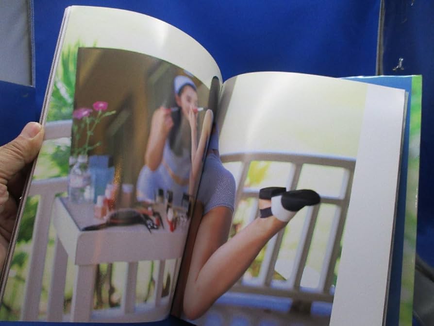 Amazon.co.jp: 石田ゆり子 写真集 Yuriko's Notebook 1991年初版 72409