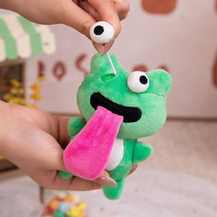 Amazon.co.jp: かわいいカエルのぬいぐるみキーチェーン、舌を突き出す