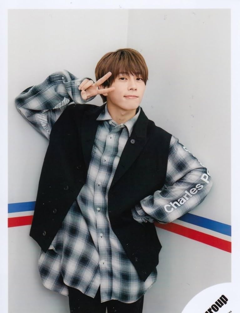 Amazon.co.jp: Aぇ! group 公式 生 写真（ 末澤誠也 ）AGK00648 : おもちゃ