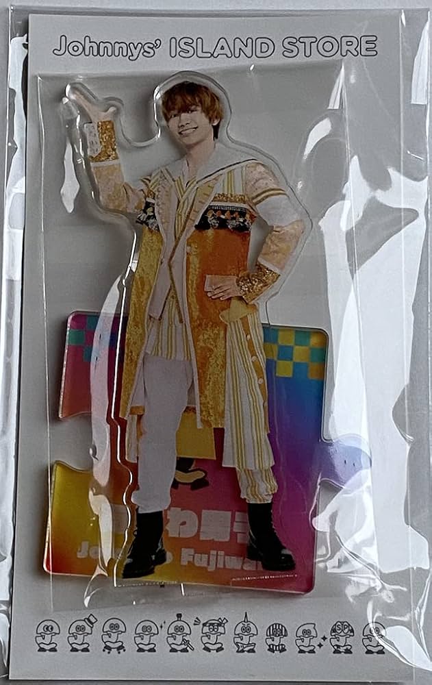 Amazon.co.jp: Johnny&Associates. なにわ男子 【 アクリルスタンド