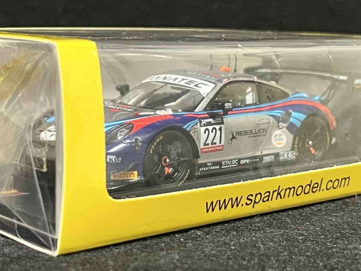Amazon.co.jp: spark 1/43 911GT3R-GPX Martini Racing #221 R.Lietz_M
