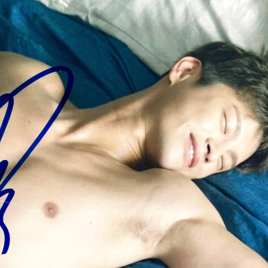 Amazon.co.jp: ソイングク直筆サイン入り2Lサイズ写真…王の顔…Seo in