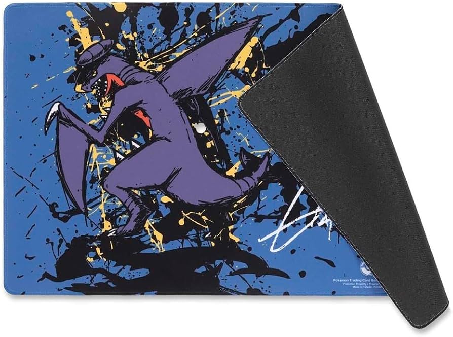 Amazon | 海外ポケモンセンター:ポケモンセンター×OMOCAT:ガブリアス