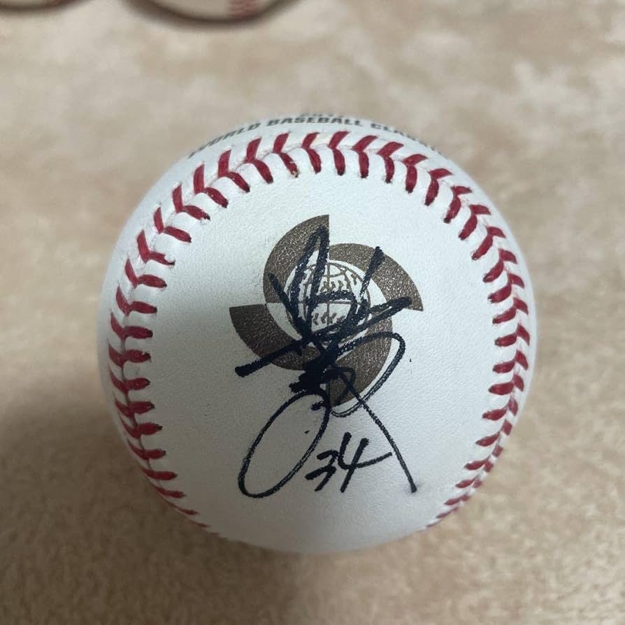 Amazon.co.jp: 中日ドラゴンズ 岡田俊哉選手 直筆サイン入り侍ジャパン