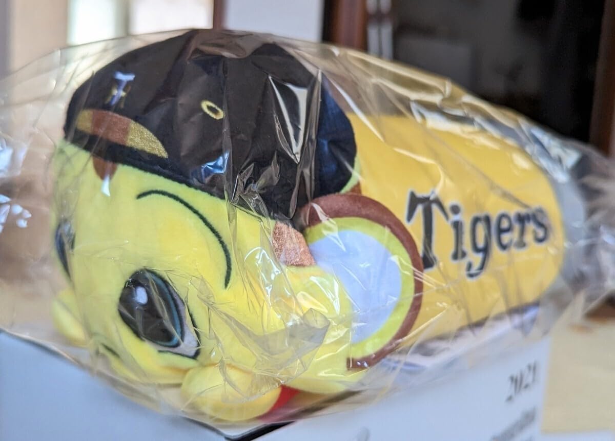 Amazon.co.jp: 阪神タイガースファンクラブ キー太リバーシブルネック